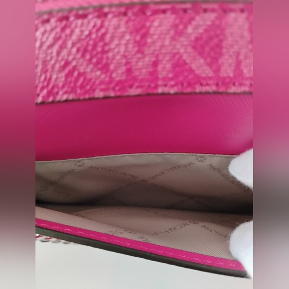 NEW Michael Kors Crossbody Bag - Dragon Fruit Monogram - Picture 9 of 13